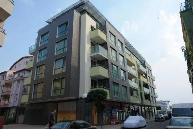 Atlantic Апартамент *